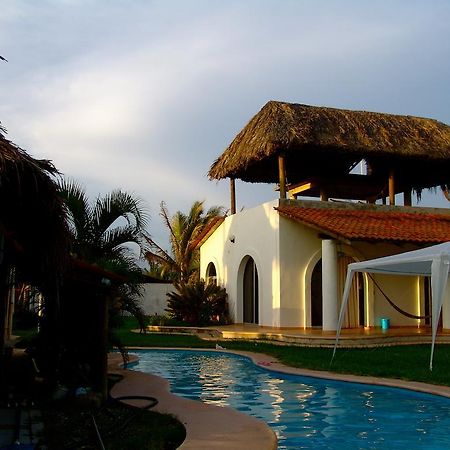 Cabanas Pie De La Cuesta Hotel Coyuca Esterno foto