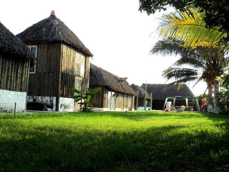 Cabanas Pie De La Cuesta Hotel Coyuca Esterno foto